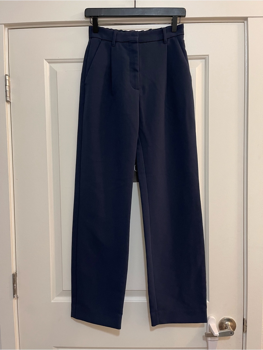 Abercrombie & Fitch Sloane Tailored Wide Leg Pant - Picture 2 of 5